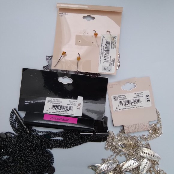 necklace and earring set. different brands - Picture 6 of 7